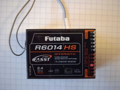 Futaba R 6014    100 Euros port inclus.jpg